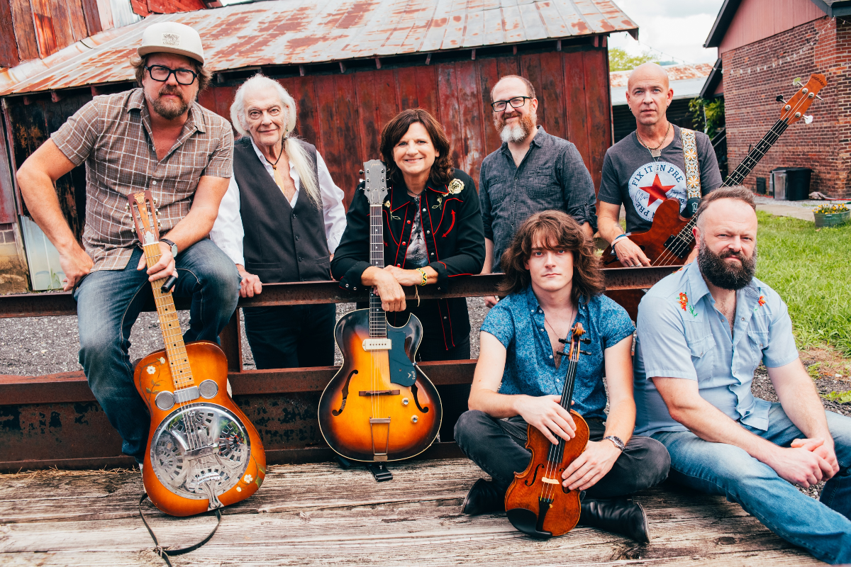 The Basement East Presents: The Amy Ray Band
