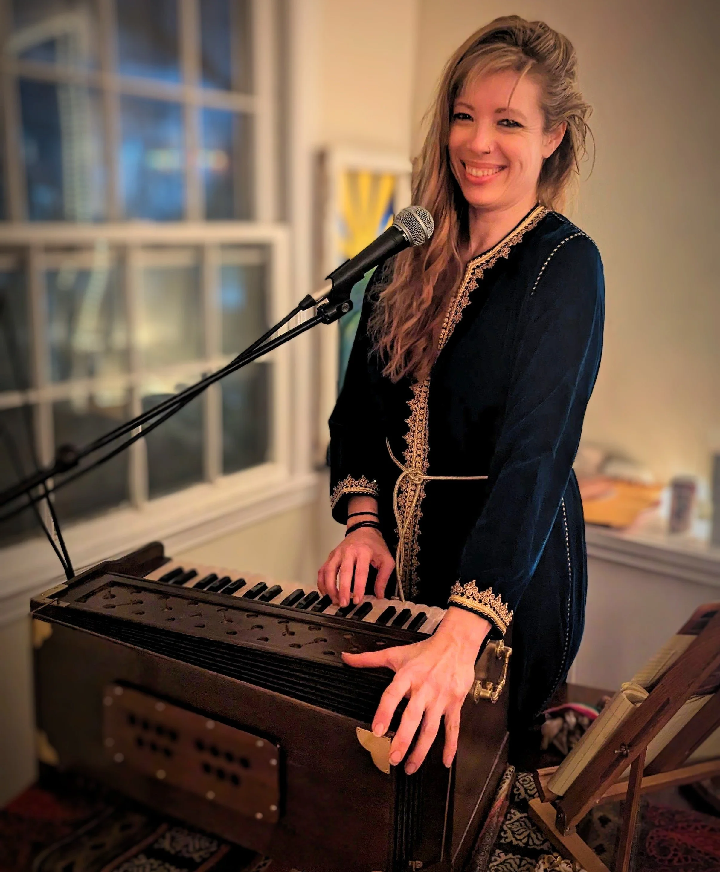 Kirtan at Yoga Patch with the KC Kirtan Band