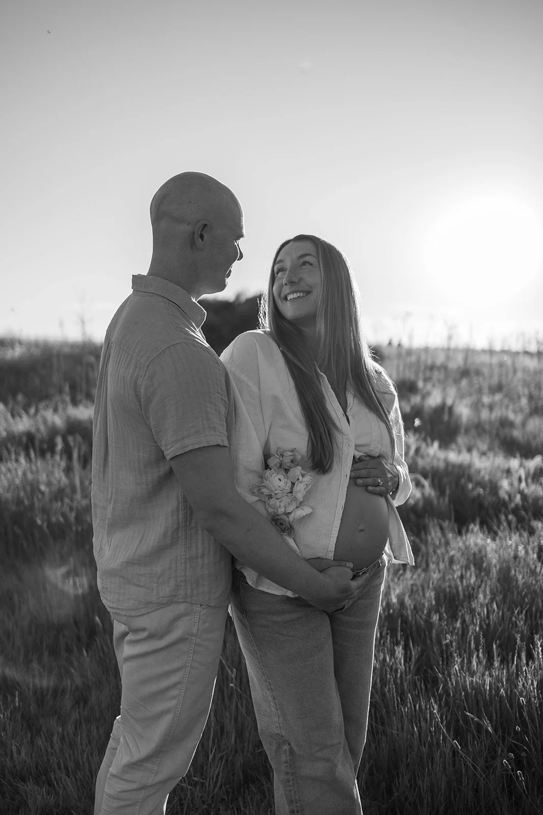 Santa Barbara maternity photographer golden hour beach

