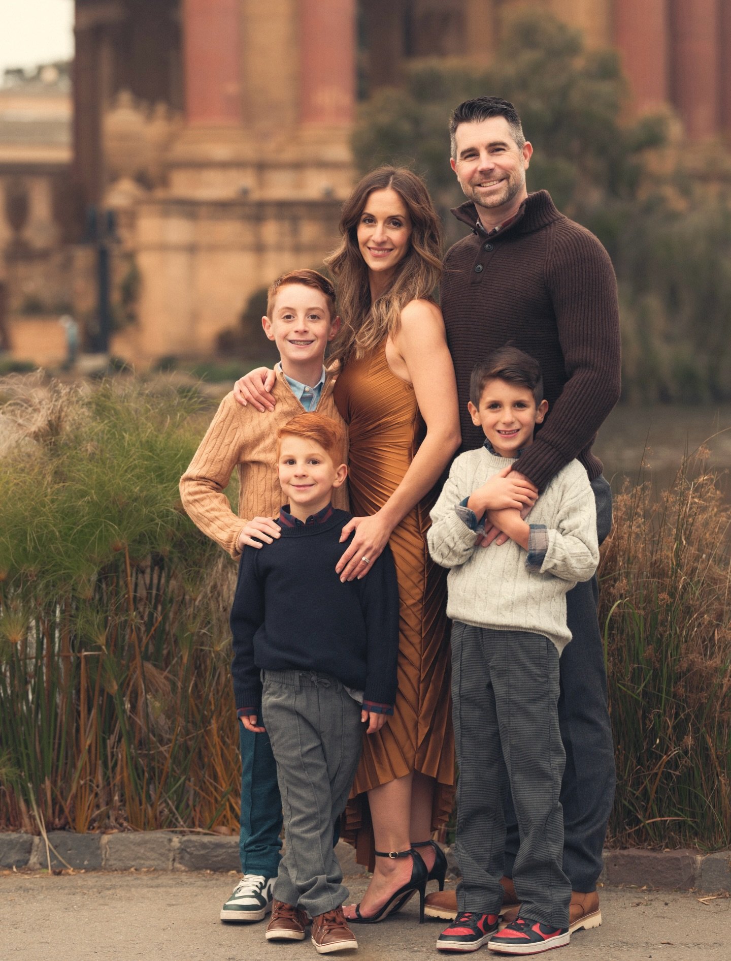 Merry Christmas from our family to yours 🎄
This season is a reminder of why I care so deeply about health.
It&rsquo;s not about extremes or perfection, it&rsquo;s about having the energy, strength, and clarity to be present with the people you love.