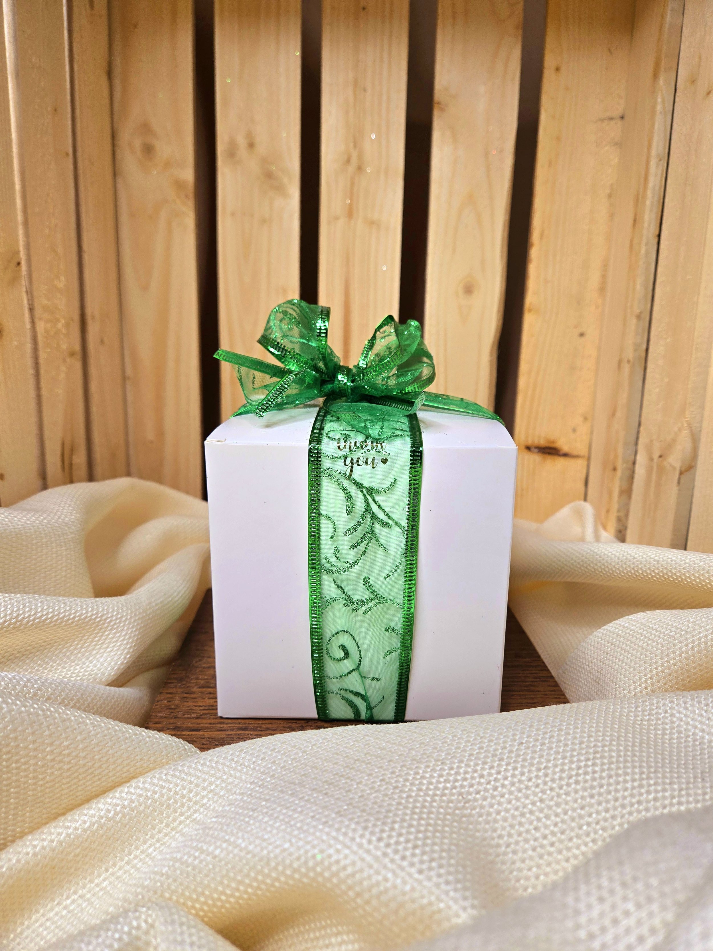 Pinegiftbox.jpg