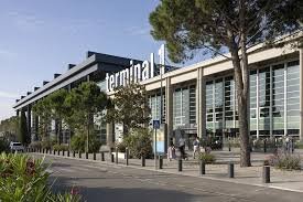 www.airport-transfer-marseille.com