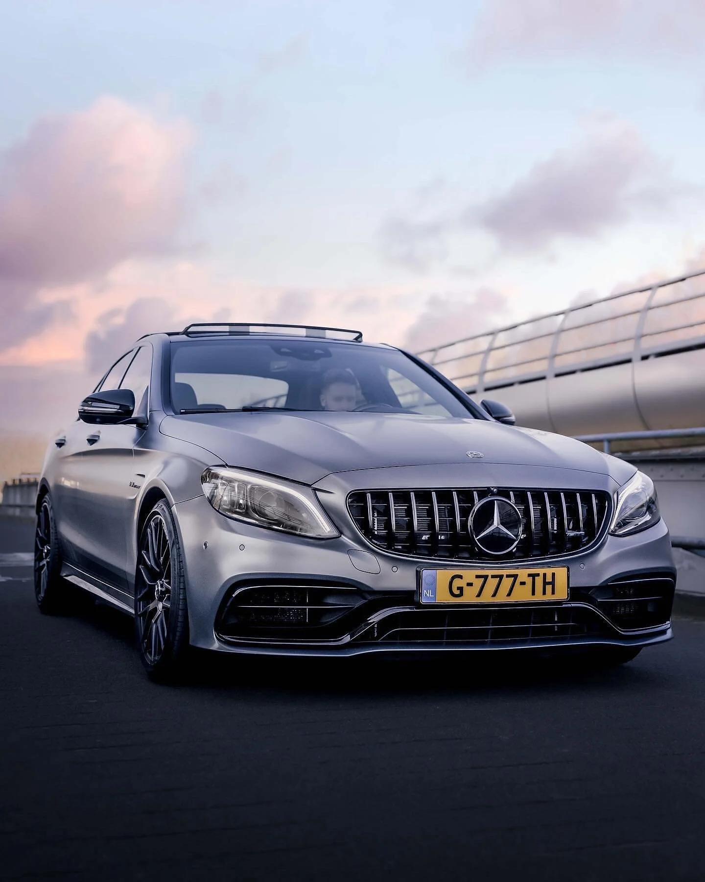 Shot this beast a few days ago💨Make sure to follow @c63s.facelift if ur interested in this kind of content 📸