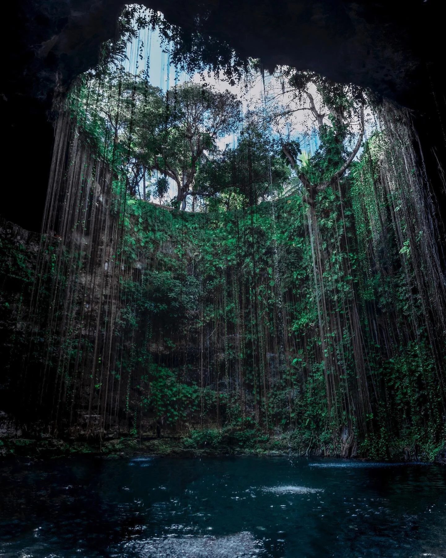 Cenote Ik Kil and Dos Ojos are sacred Maya underground pools near Chichen Itza one of the many cenotes in Mexico 🌎🌱