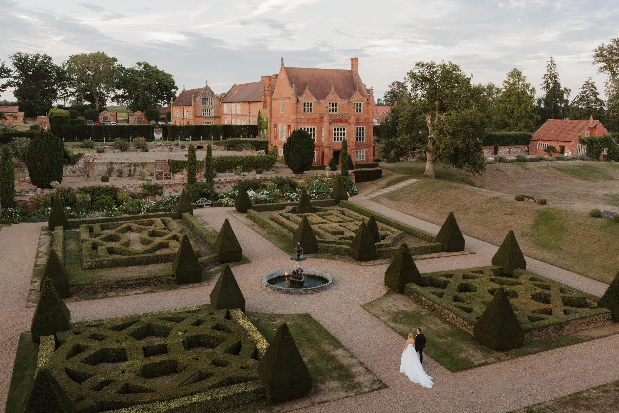Oxnead-Hall-Drone-Aerial-Photo-Wedding.jpg