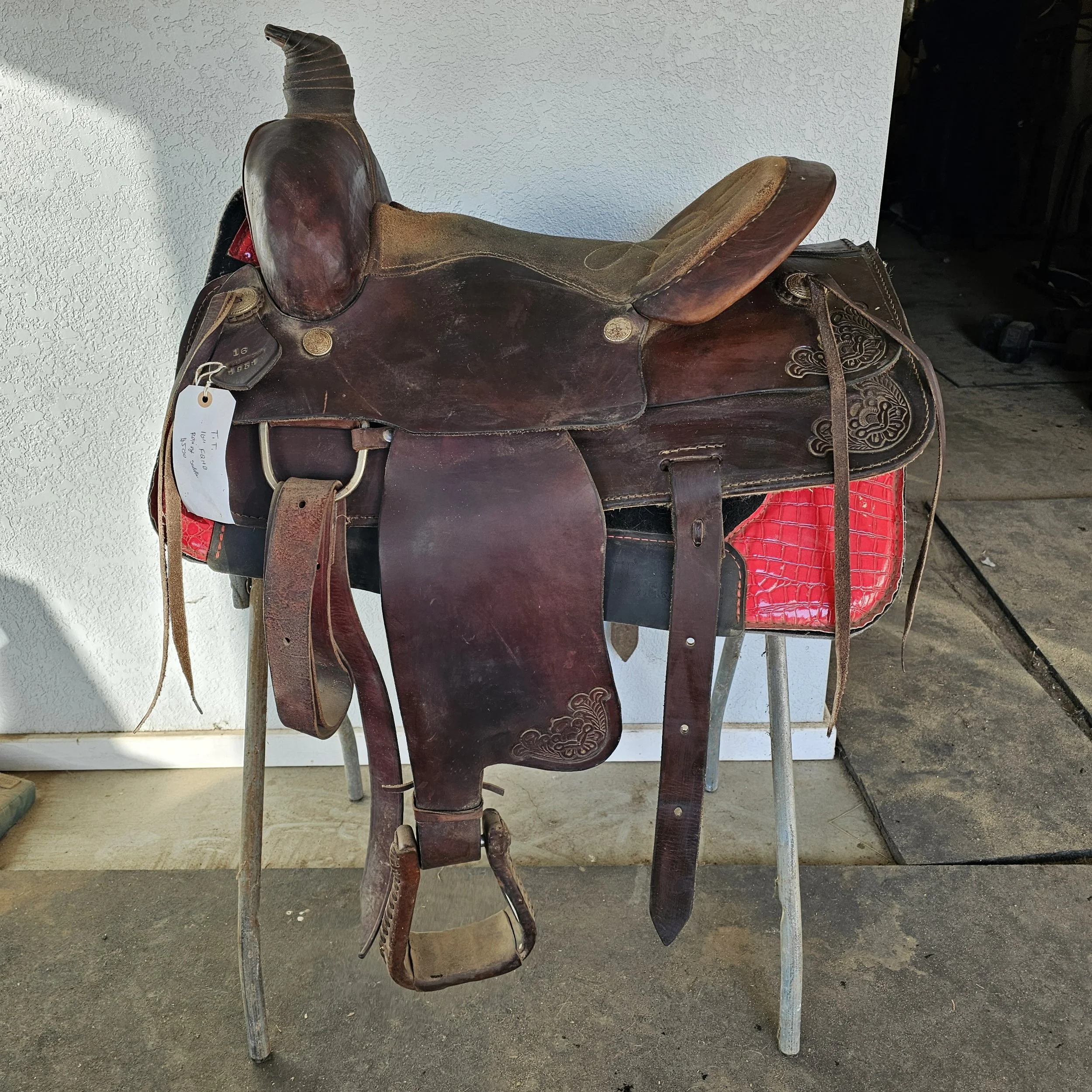 Roping Saddle
