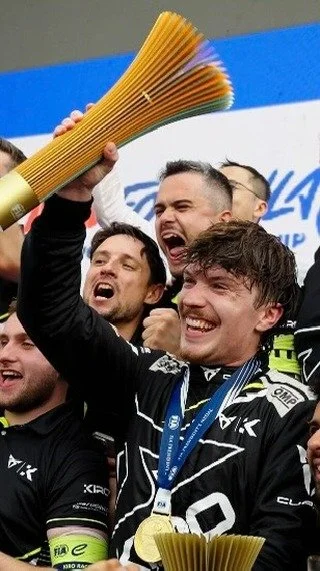 Formula E Season 11? Completed it mate. 🔥
#FormulaE #CUPRAKIRO #KiroRaceCo #Motorsport #Racing