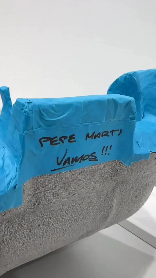 When your seat speaks Spanish, you know it’s serious. 
#FormulaE #CUPRAKIRO #KiroRaceCo #Motorsport #Racing