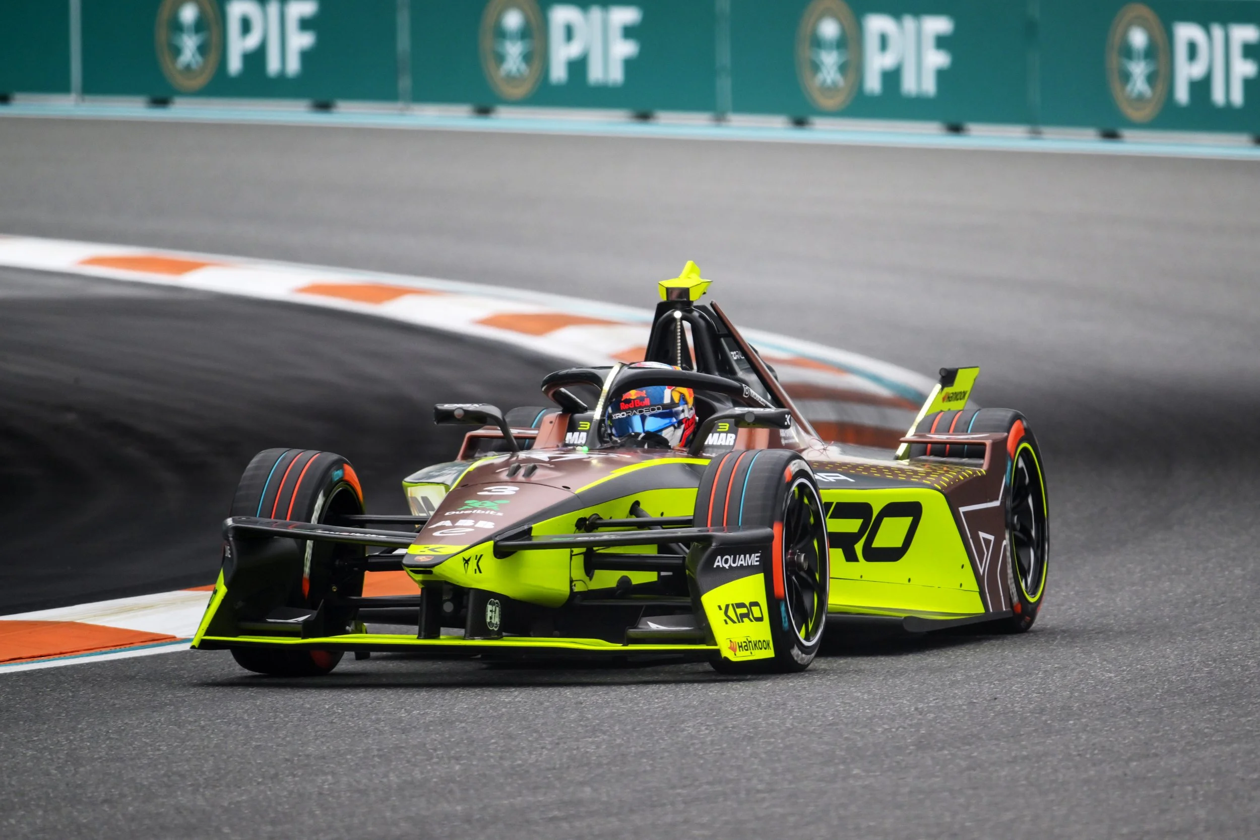 CUPRA KIRO scores points at home in 2026 Miami E-Prix