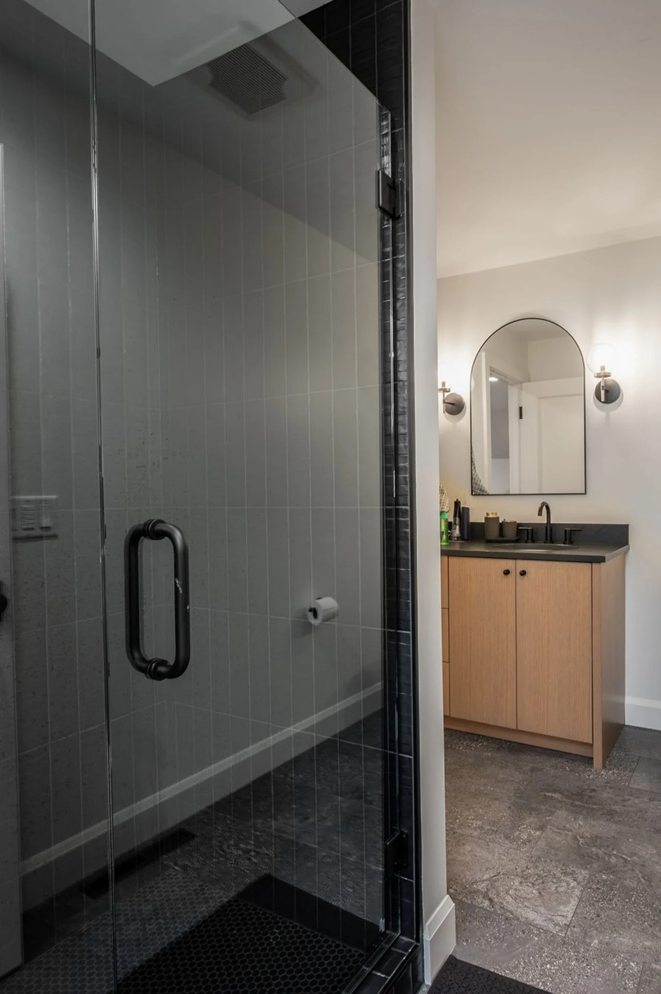 50907 Birch Bluff North Mankato MN-54 rt 2.jpg