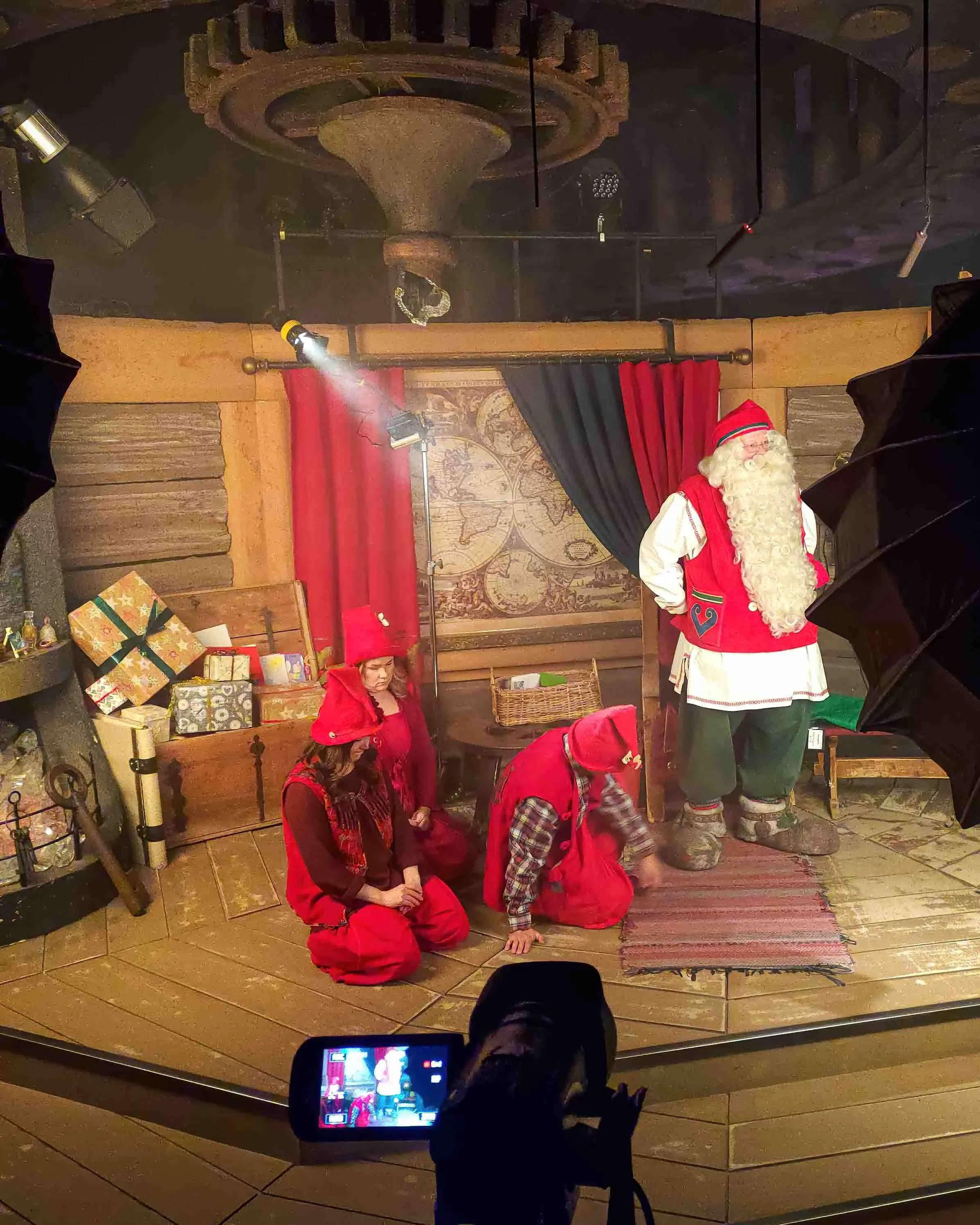 The-Real-Santa-Claus-Video.jpg