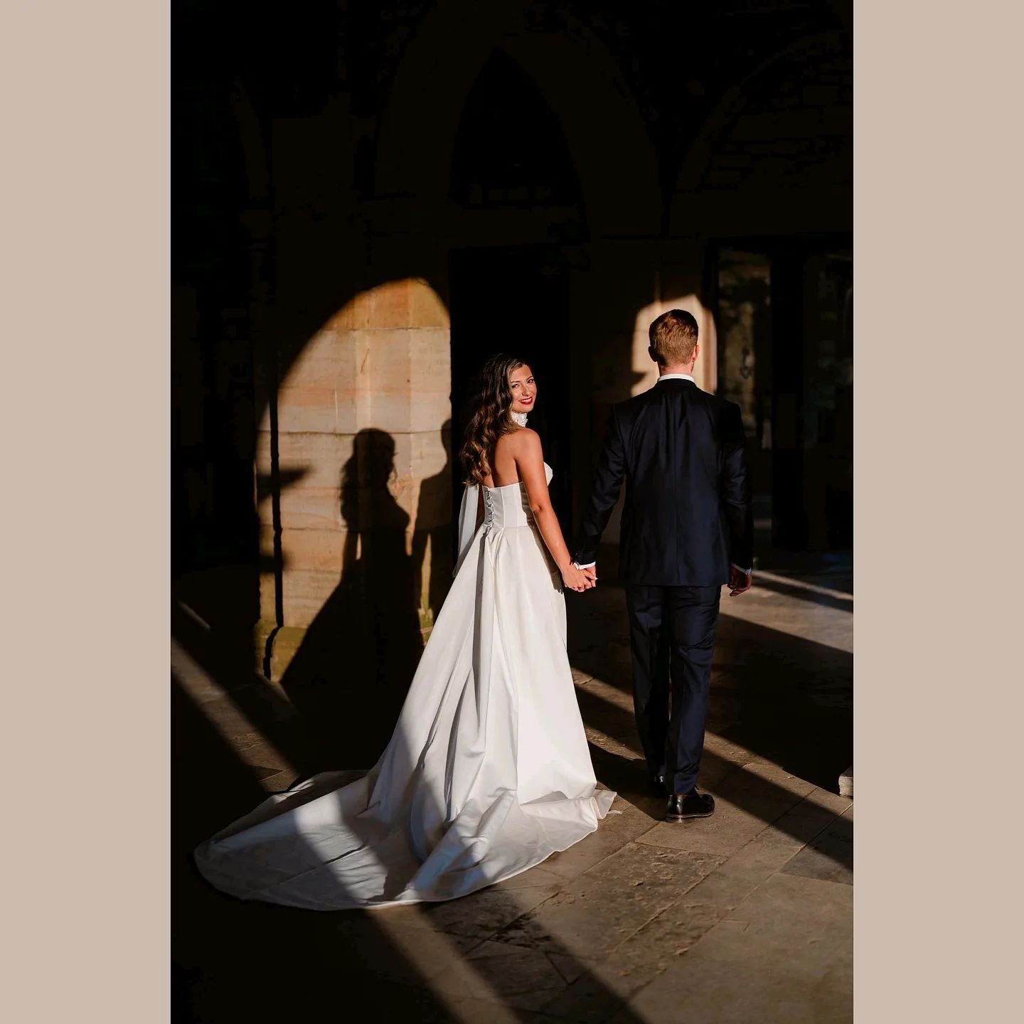 This is day 2 of Lauretta and Jed's two-day wedding, which took place at Hever Castle. We had stunning conditions for some portraits in the gardens and loggia during sundown. 

I cannot wait to go through the rest of the photos.

A beautiful couple w