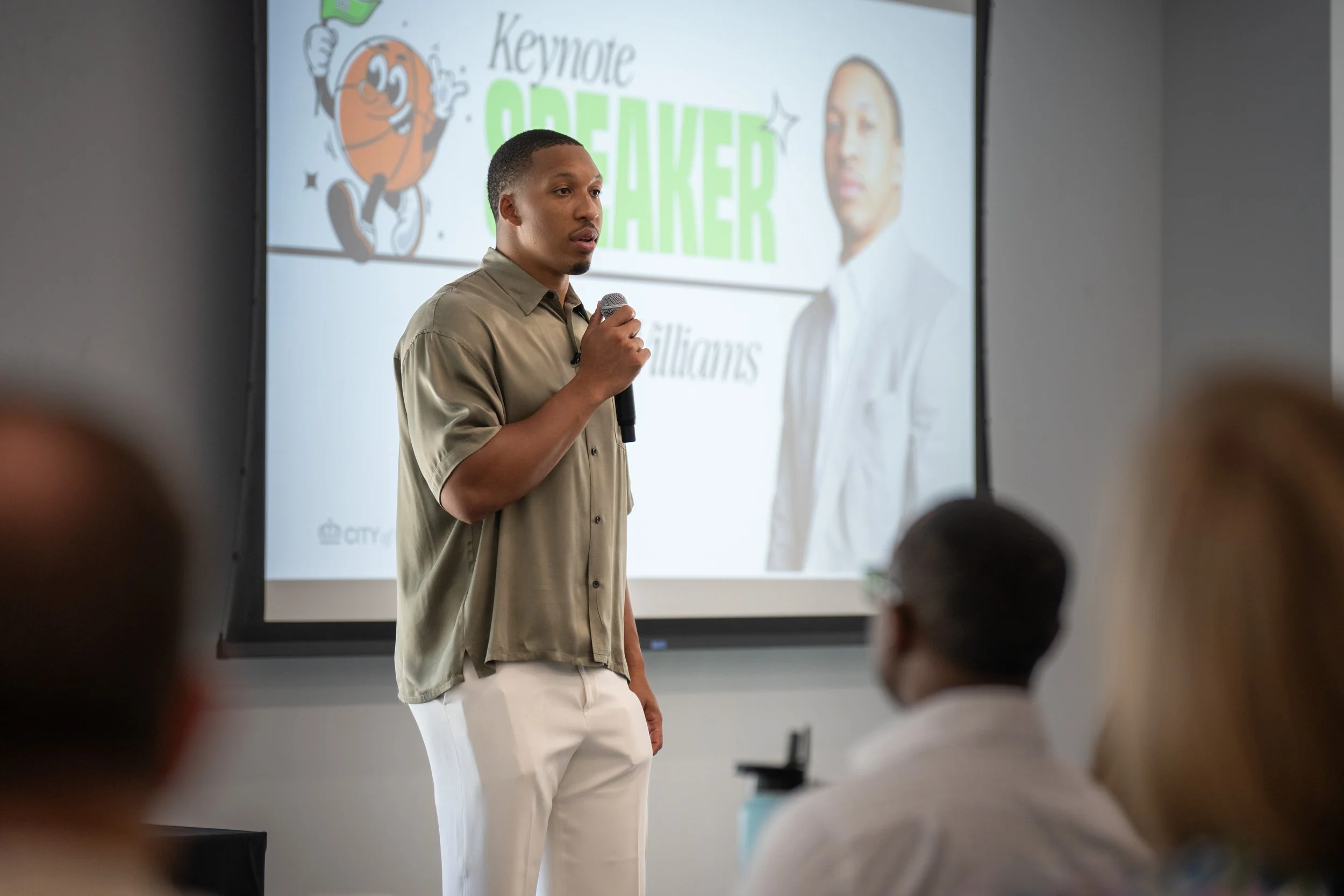 Charlotte Communicators Summit - Photographer David Flower-2535.jpg