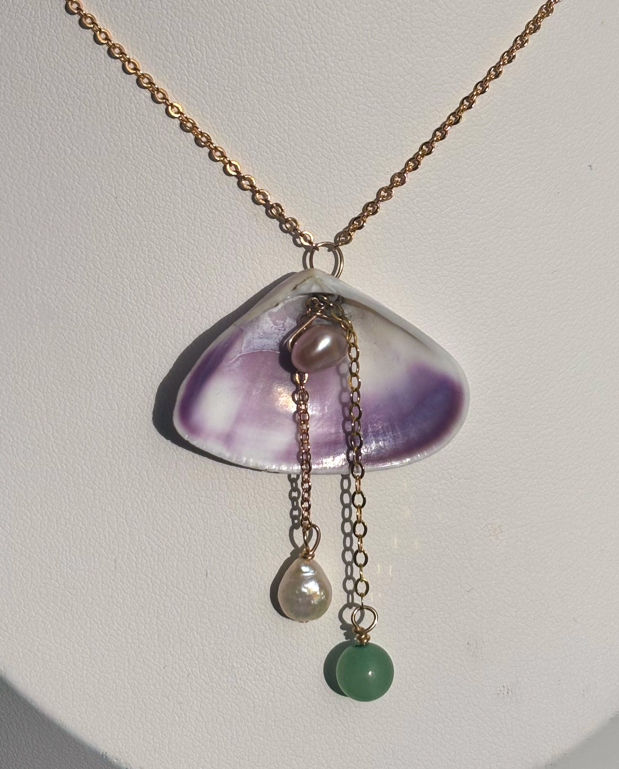 Violet Shell Mini Necklace