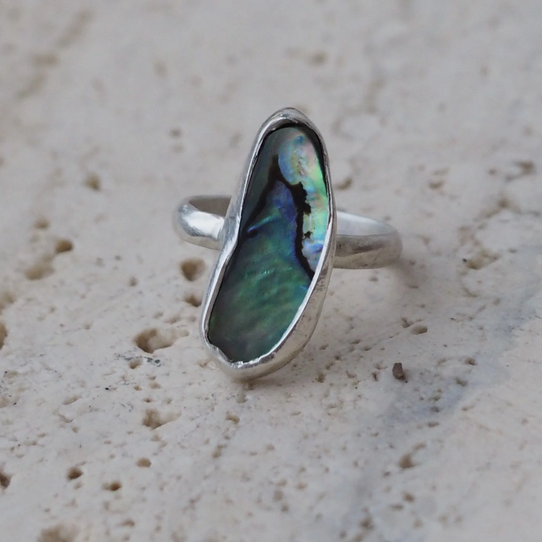 Abalone Series 1 Ring 12 (size 5.5)