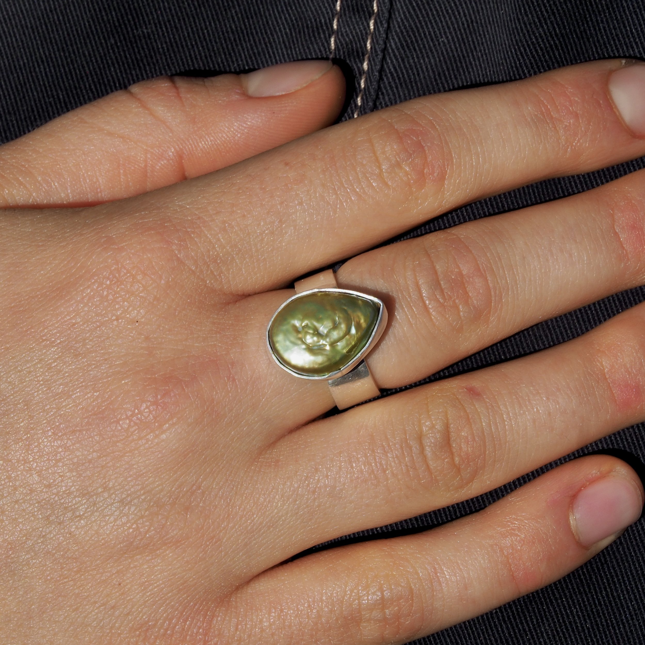 Olive Ring (size 7)