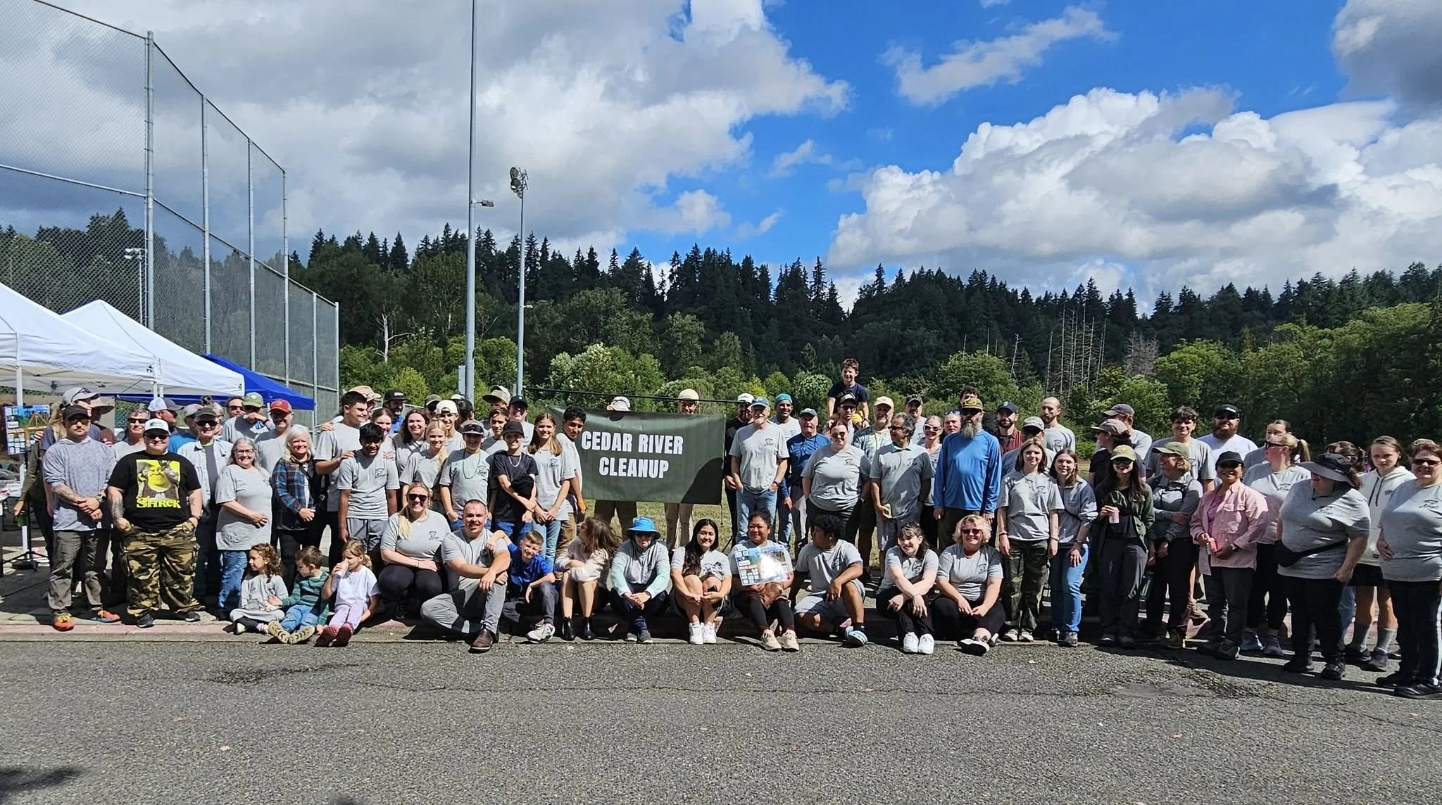 cedarrivercleanup_wholegroup.jpg