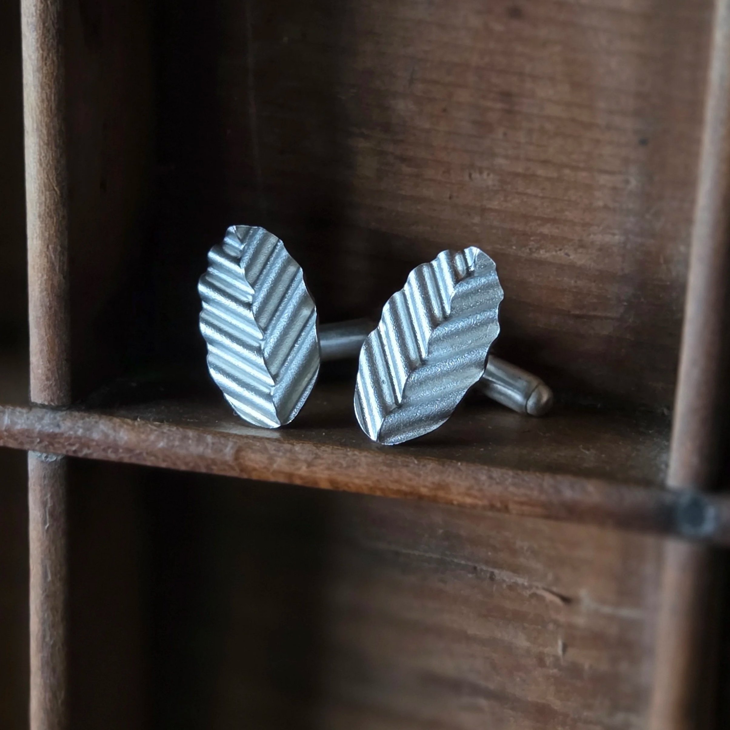 Alder Leaf Cufflinks