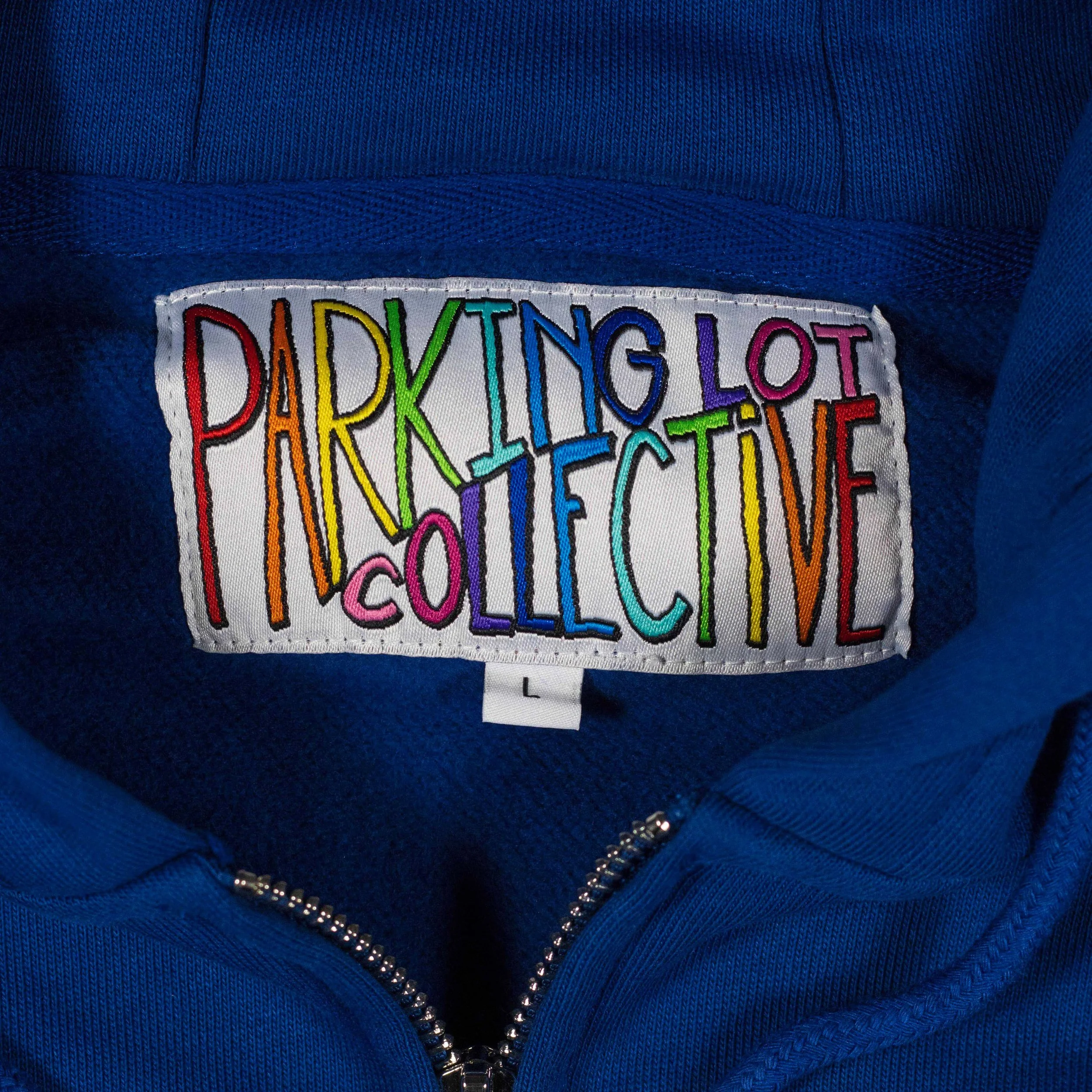 PHLYING BUS ZipUp 4 detail.jpg