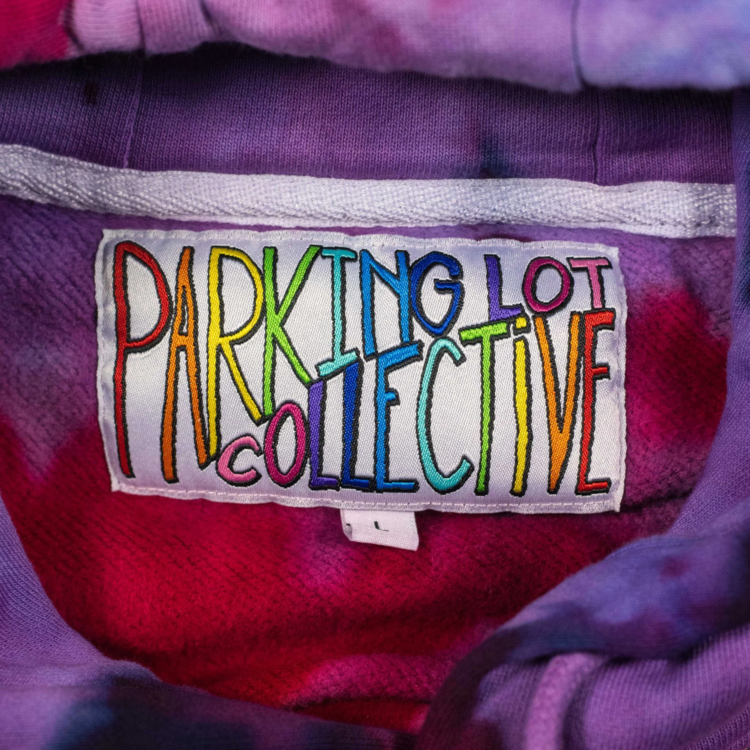 PHLYING BUS Dyed 4 detail.jpg