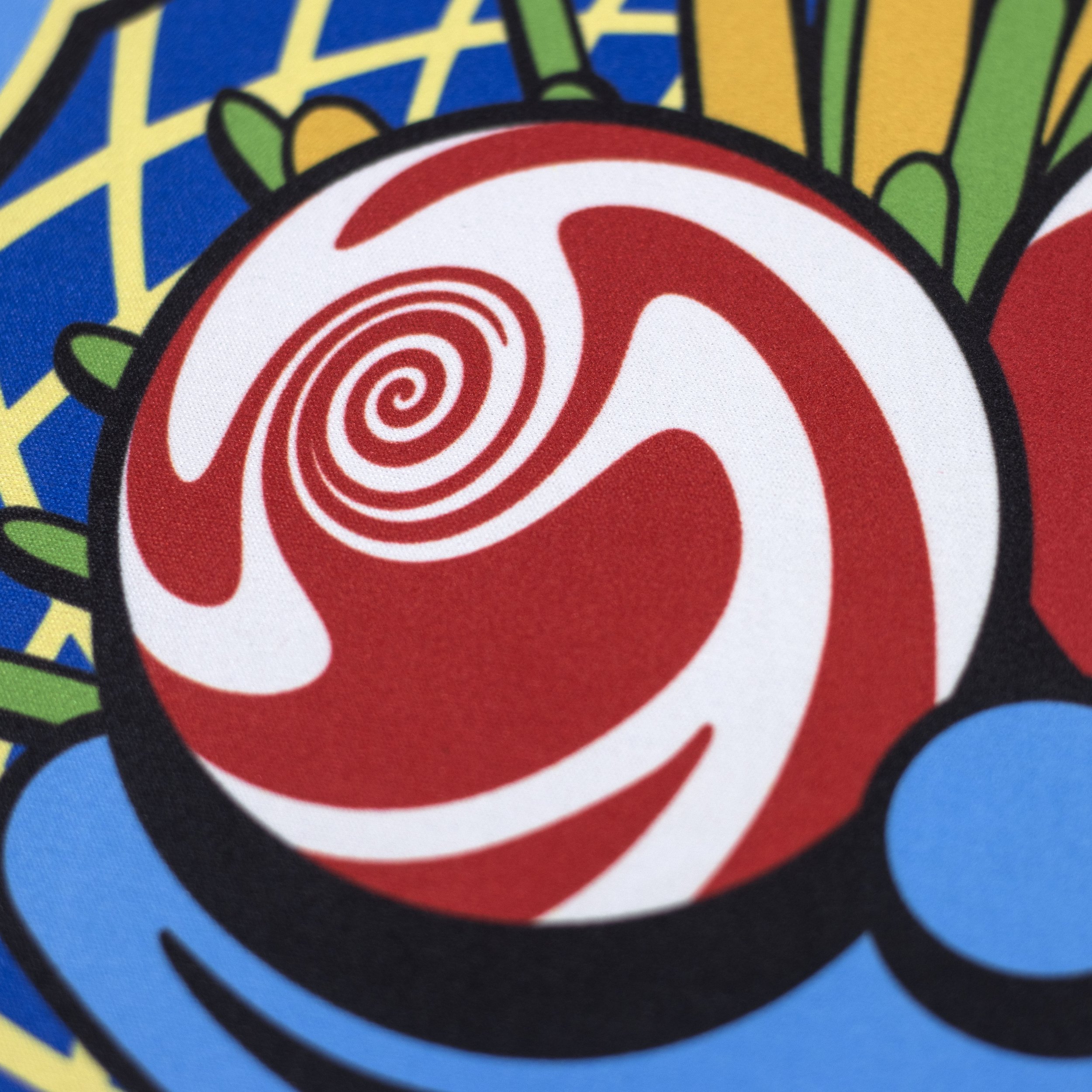 GONG MICROFIBER TOWEL A Side 3 Detail.jpg