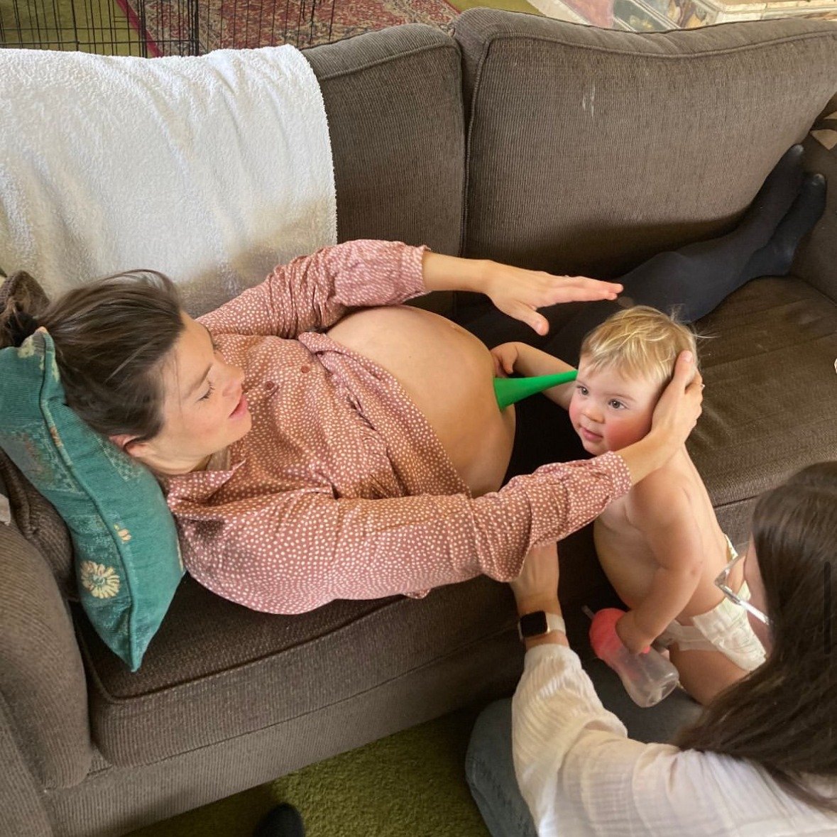 Home visits are a family affair and we love it. 

Having siblings involved in understanding your pregnancy is so important.  They may already be feeling a little confused or overwhelmed that things are changing. 

Our midwives encourage your other ch