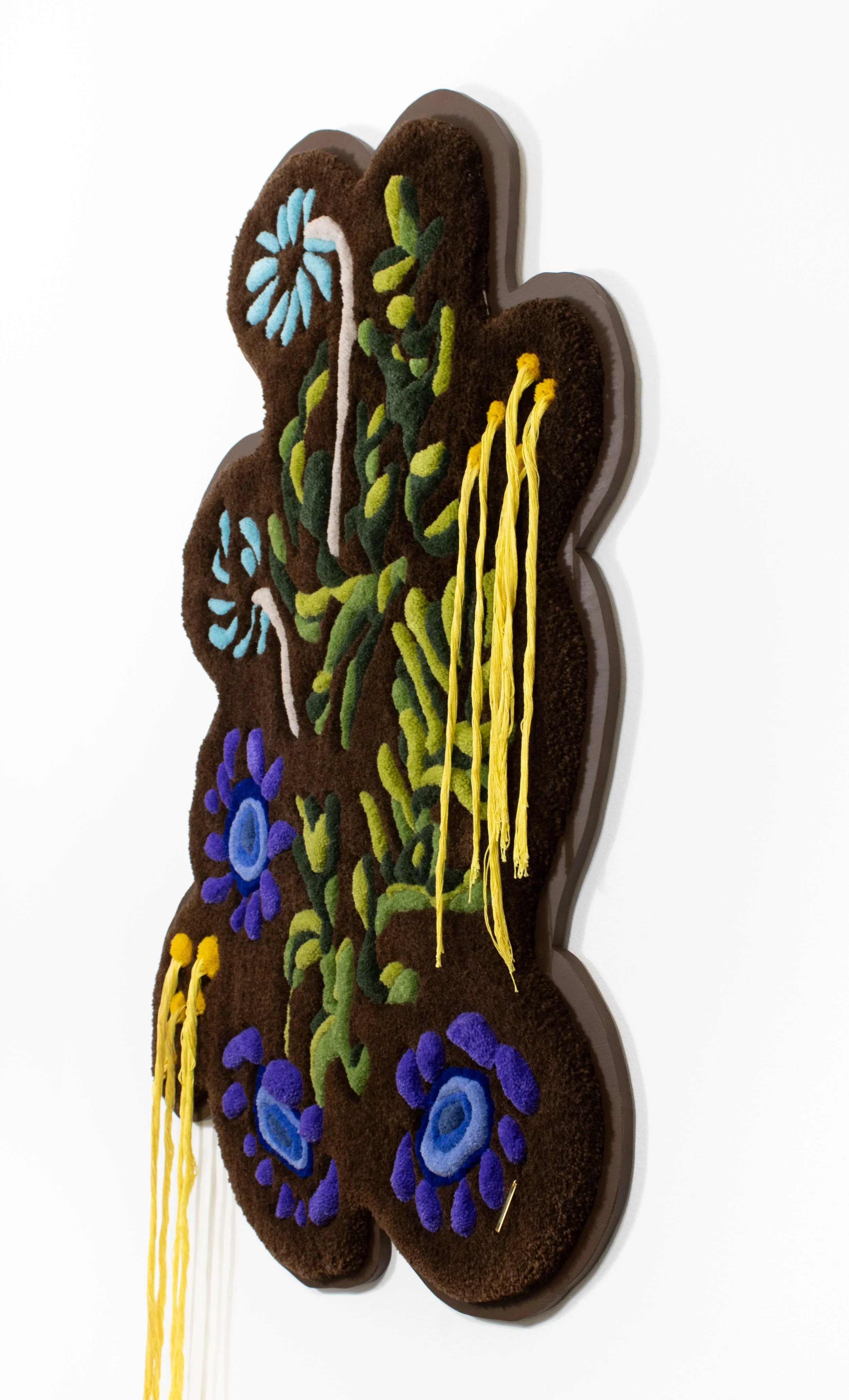 Flock Bouquet 1:6 - Red-Legged Honeycreeper 02 LF.jpg