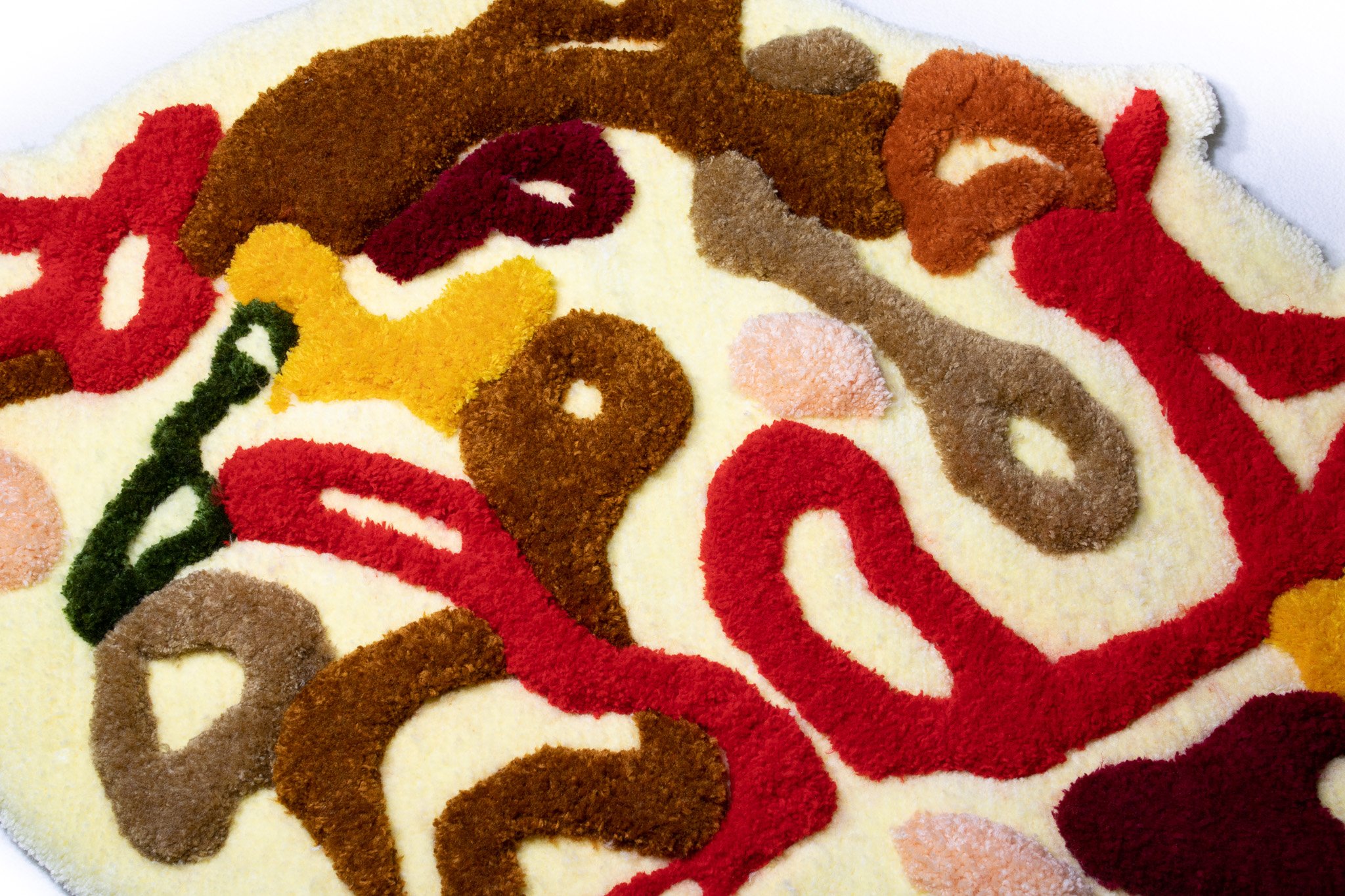 Henthorne_Prague_Exhibition_Detail_03.jpg