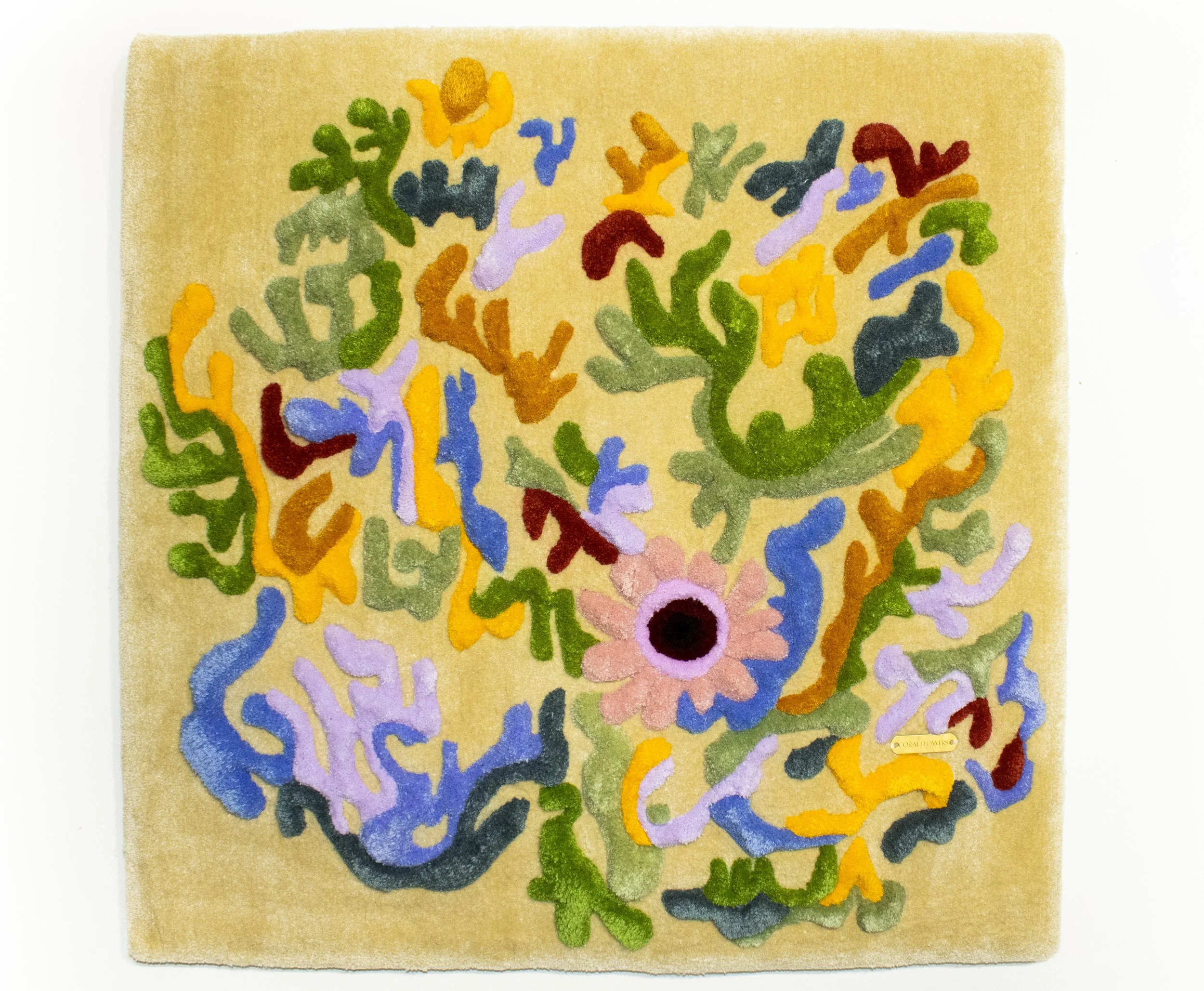 Henthorne_Abigail_Coral_Flowers.jpg