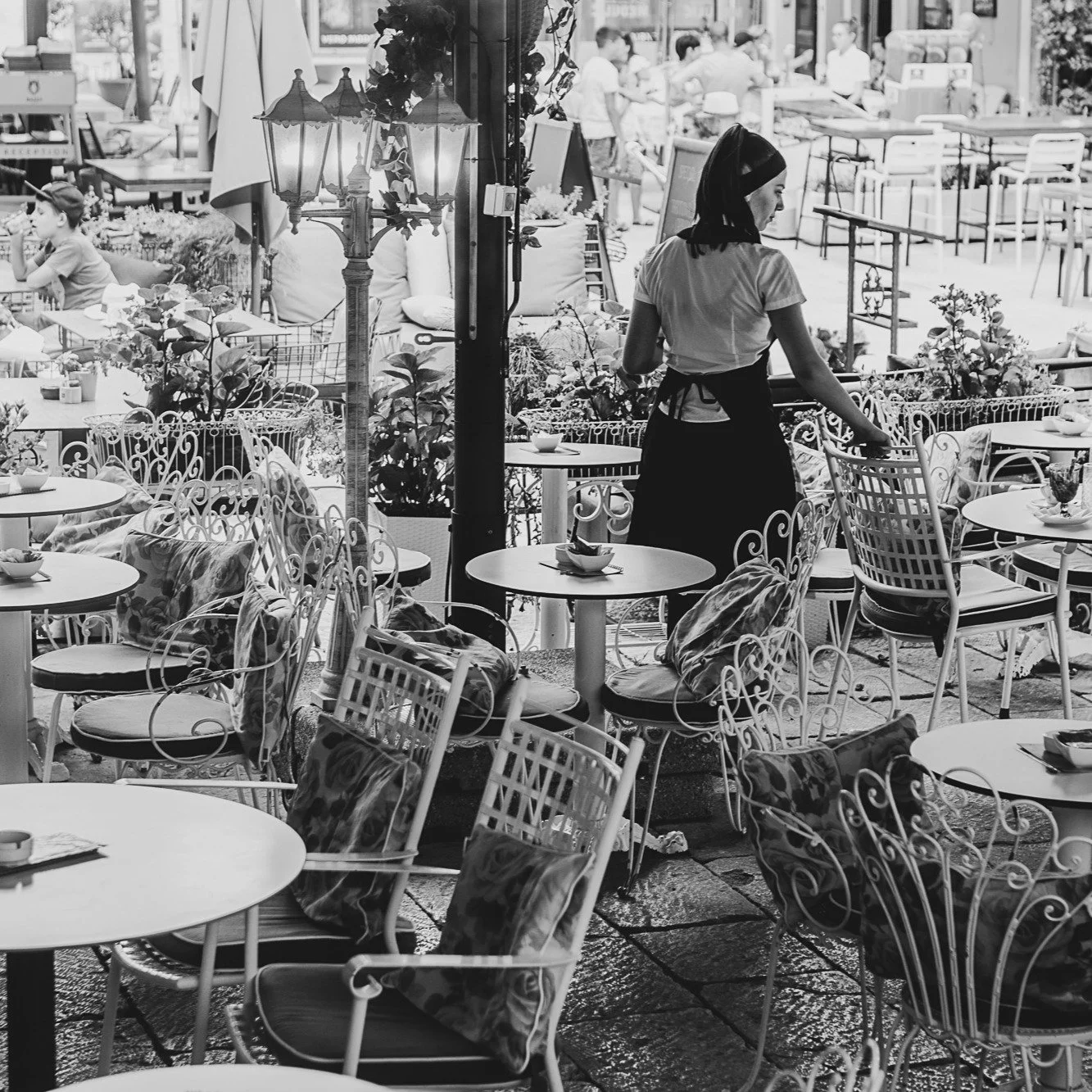 Sibenik, Croatia.

#croatia #sibenik #canonphotography #shotoncanon #canon5D2 #canon5dii #photography #blackandwhite #blackandwhitephotography