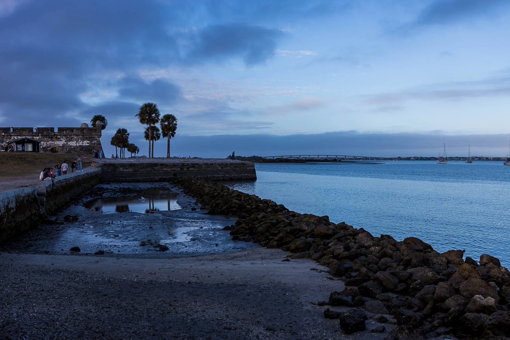 St. Augustine, Florida

#canonphotography #shotoncanon #canonr #photography #streetphotography #florida #saintaugustine #staugustine #ocean #fort