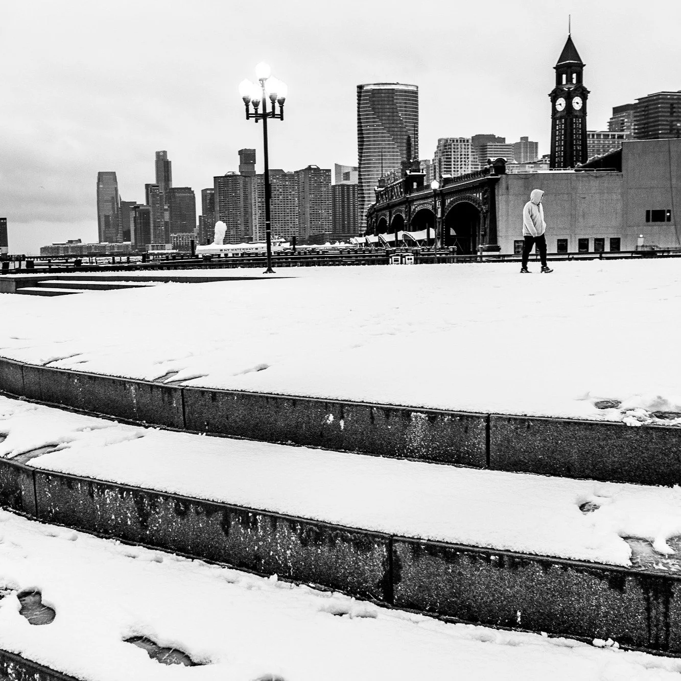 Hoboken after the snow.

#canonphotography #shotoncanon #canonr #photography #streetphotography #nj #newjersey #hoboken #snow #blackandwhite #blackandwhitephotography