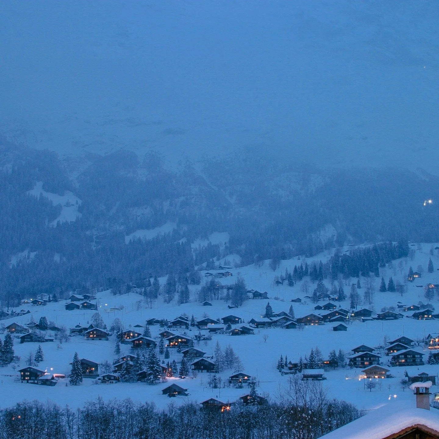 I can't remember which town in Switzerland this was, I think Grindelwald. All I do remember is that I did not wan to leave.

Took this in 2005 with my first DSLR. 

#swtizerland #grindelwald #canonphotography #shotoncanon #canon10d #photography