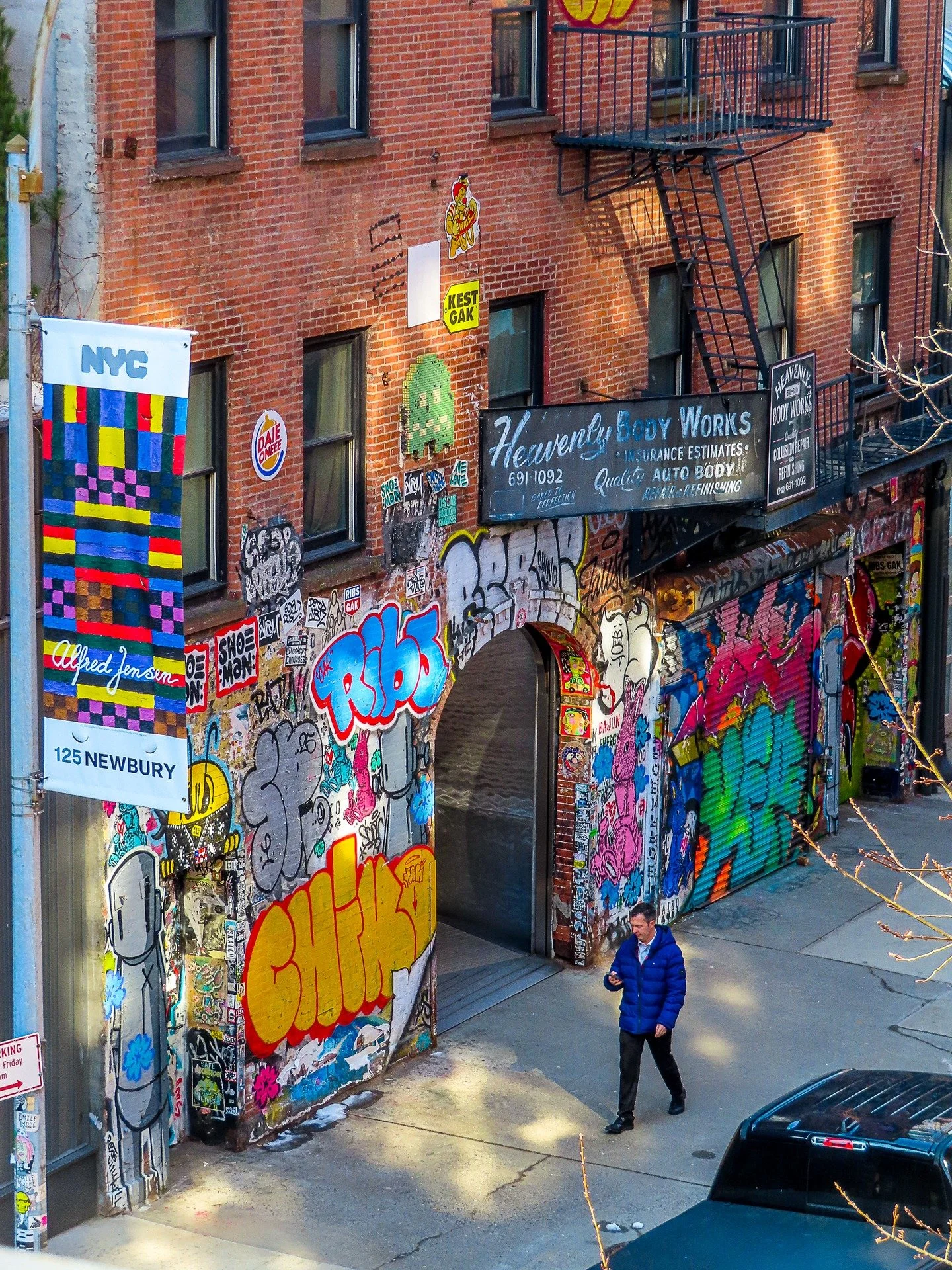 Another visit to the Highline, New York City. Love that crazy graffiti! 

#newyorkcity #nyc #manhattan #streetphotography #photography #canonr #canonphotography #shotoncanon #thelighline #highline
