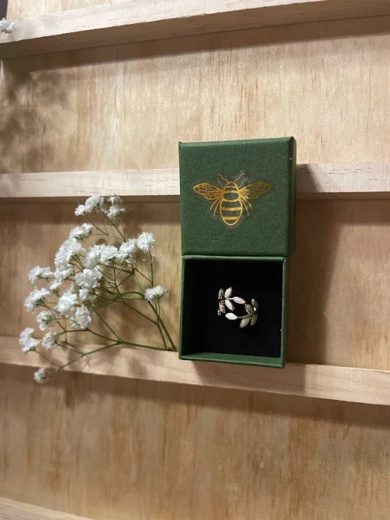 Pearl Leaf Ring.jpg