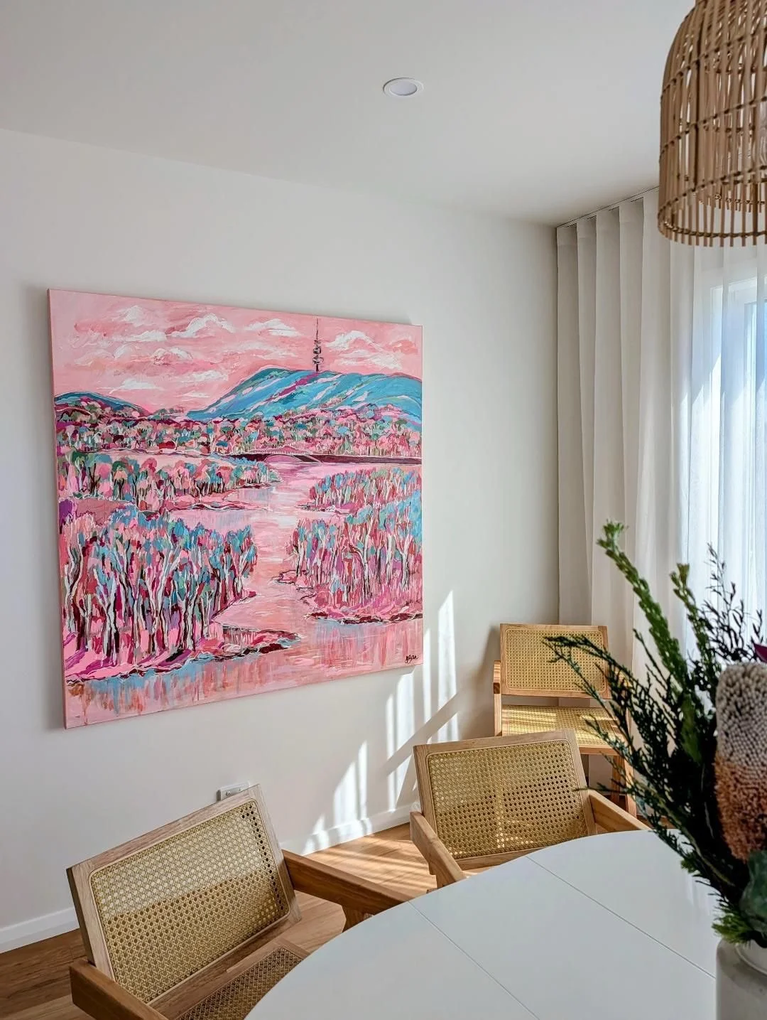 One of my BIGGEST (maybe not the pinkest) commissions from July last year. Sitting pretty in its home. Lake Burley Griffin, looking up to Black Mountain. Swipe to see how painting it took up most of our apartment! And yes, I braved painting on carpet