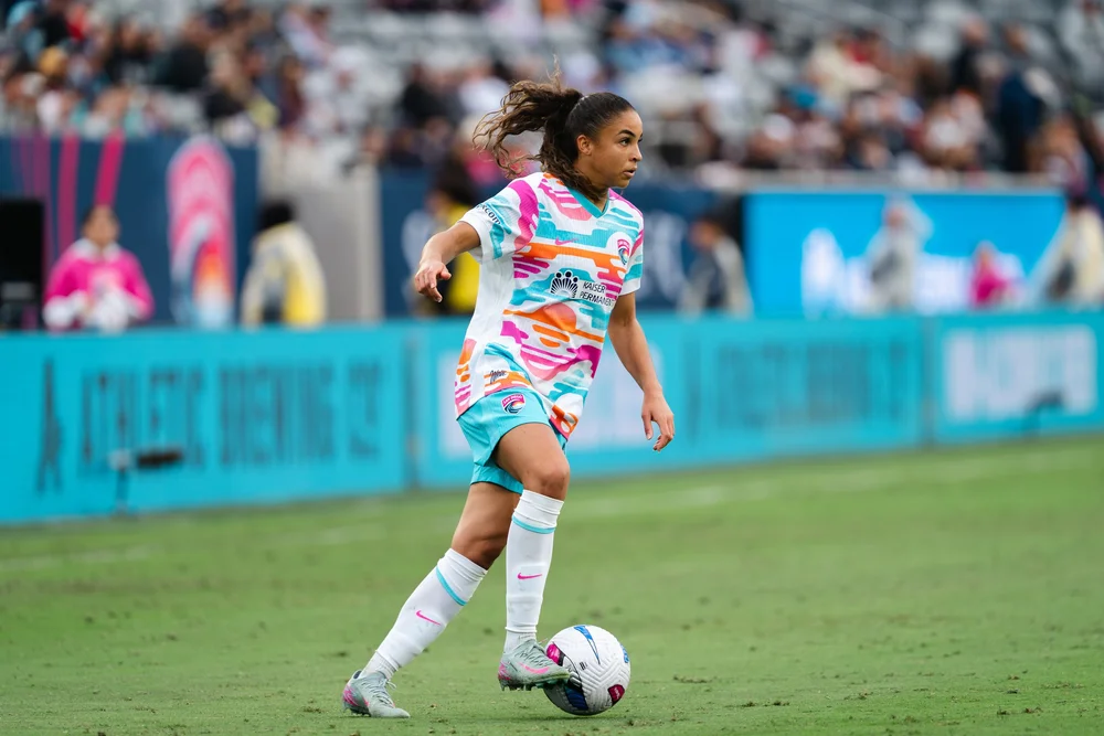 Wave FC vs Bay-20.JPEG