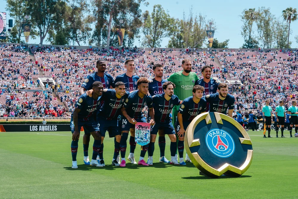 PSG vs AM-9-denoise-face.JPG