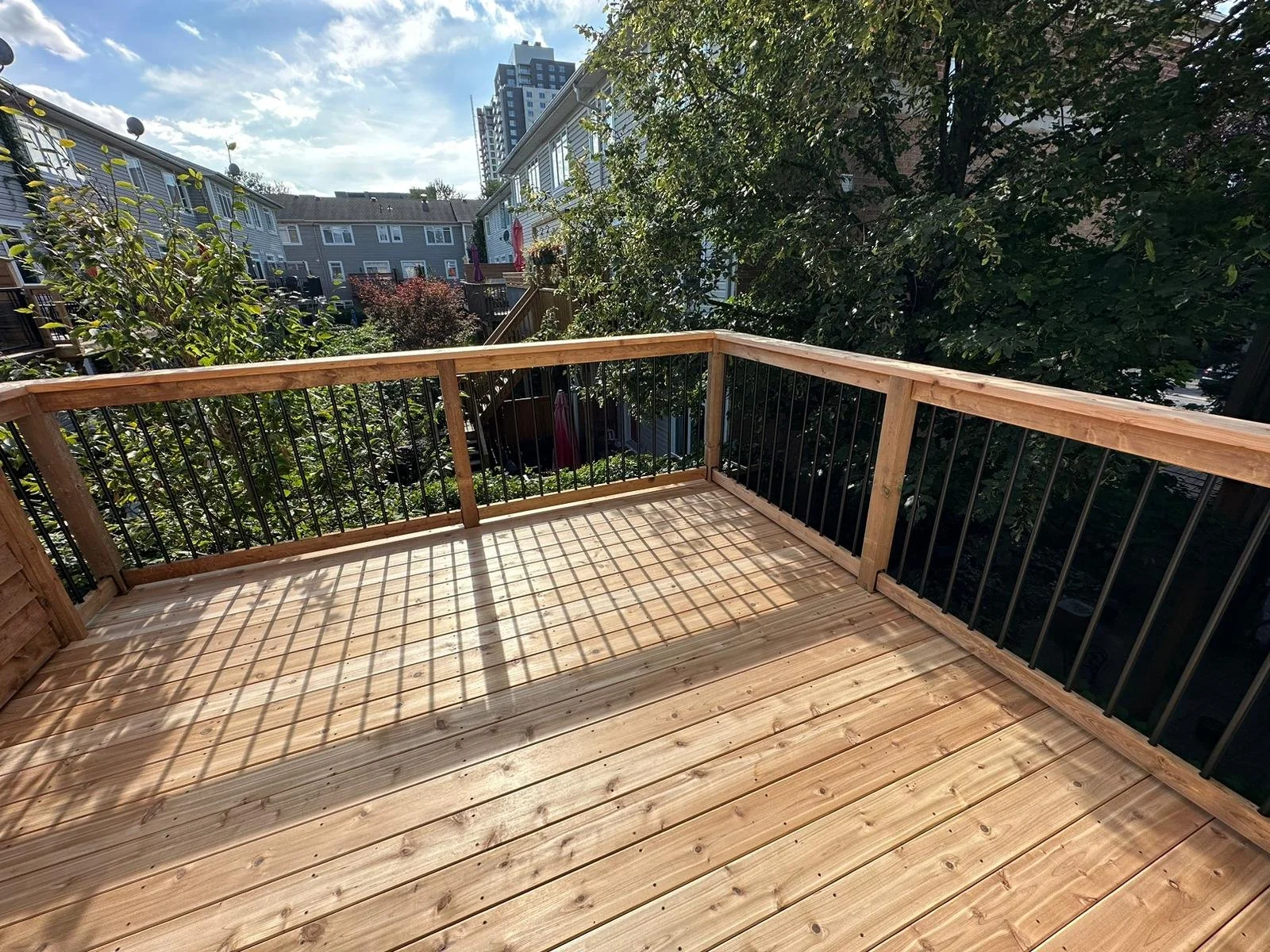 Deck_build3.jpg