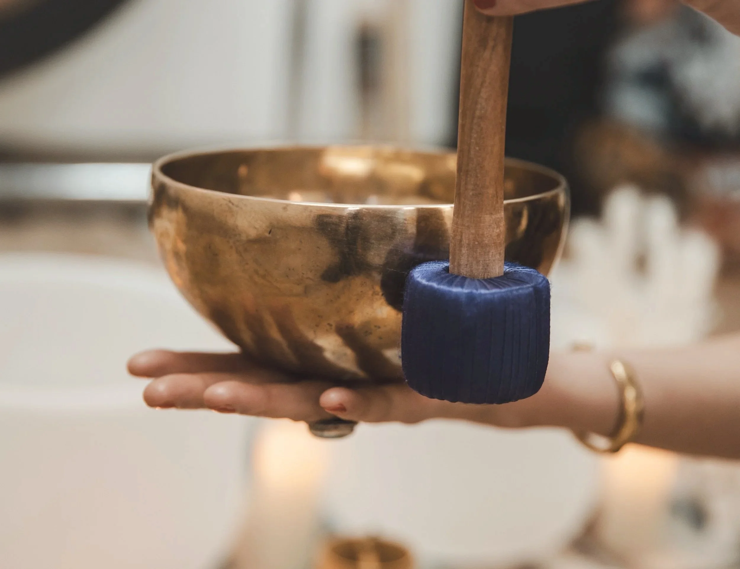 What To Expect During A Sound Healing