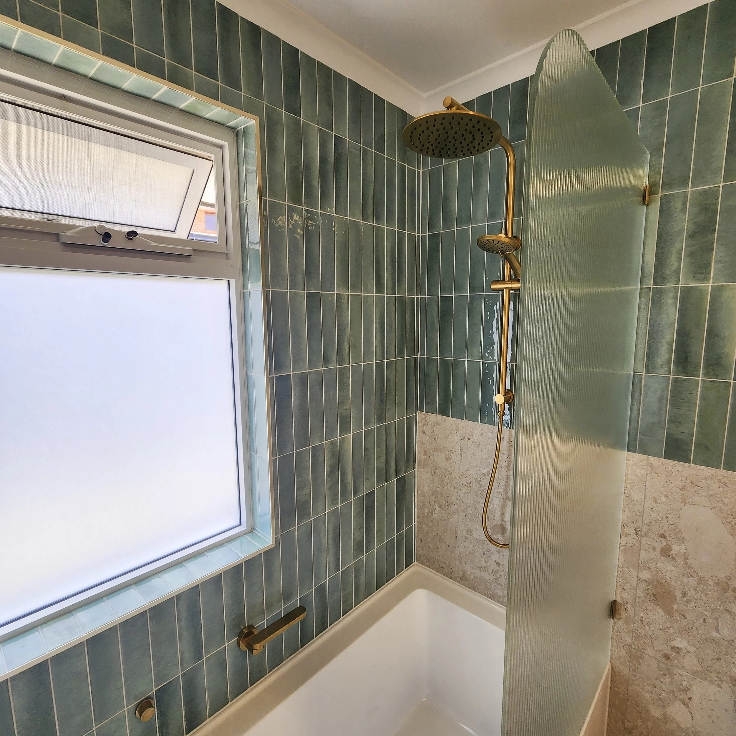 BP-Bathrooms_Carine_Amalfi_Urbanline_Atlantis-Antique-12.jpg