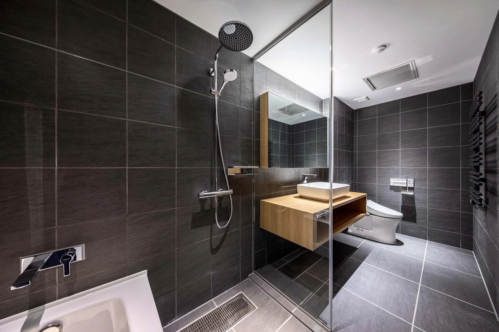 FF-3-BDR-Penthouse-Suite-706-5.jpg
