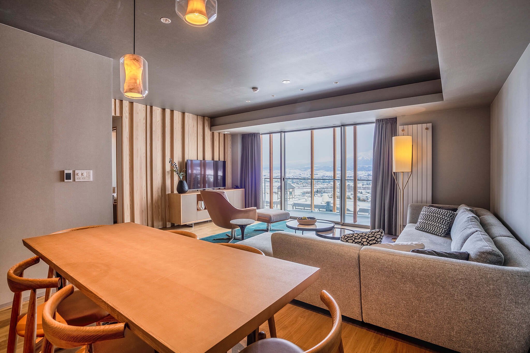 FF-3-BDR-Penthouse-Suite-701-8.jpg