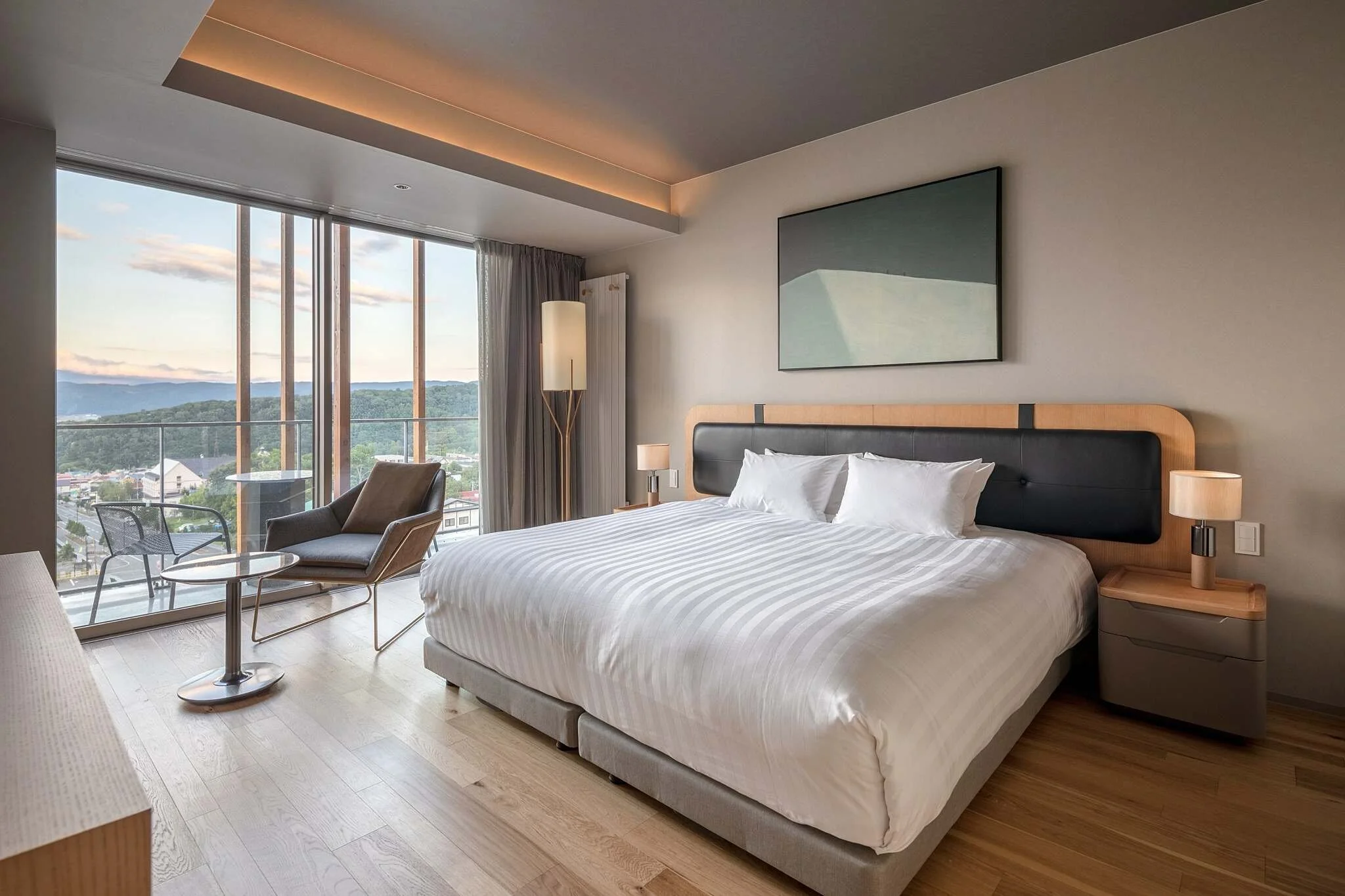 FF-3-BDR-Penthouse-Suite-701-7.jpg