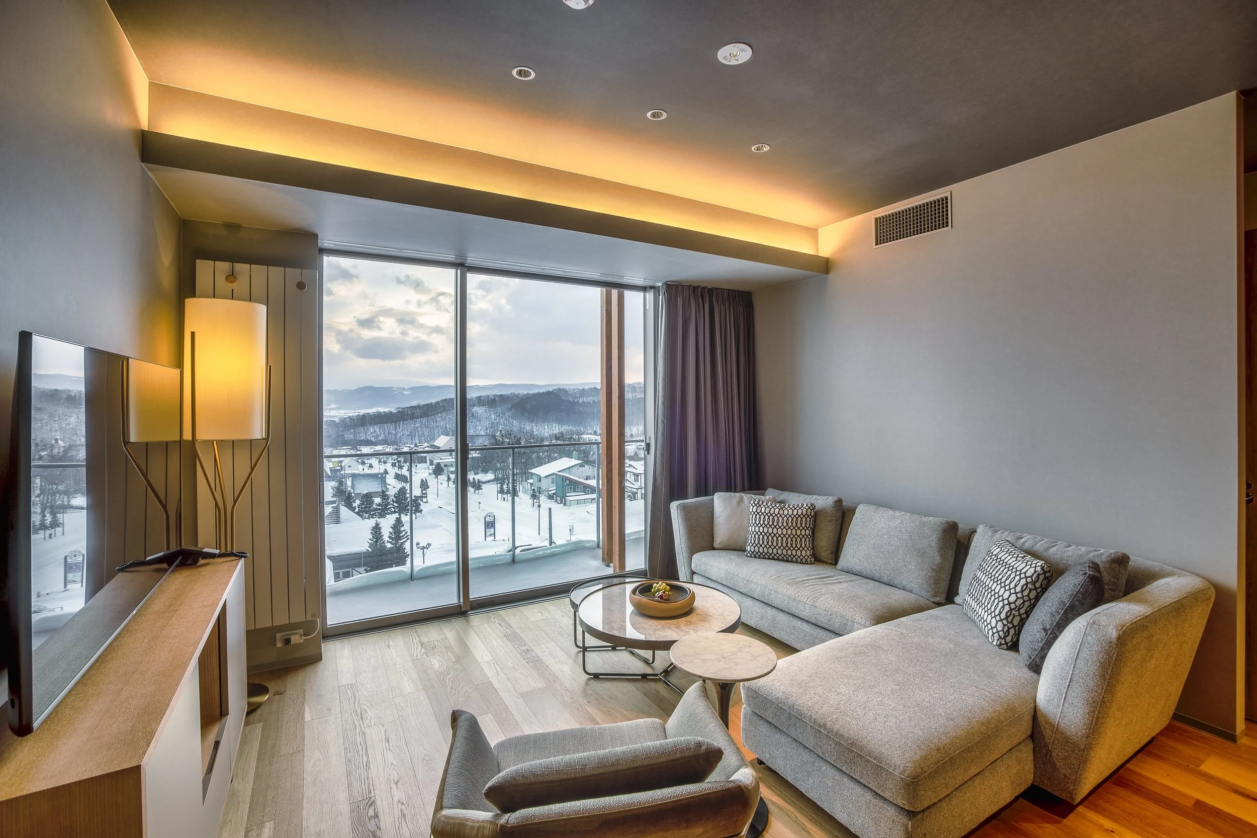 3 Bedroom Suite (Dual Key) Living Area - Fenix Furano - Furano