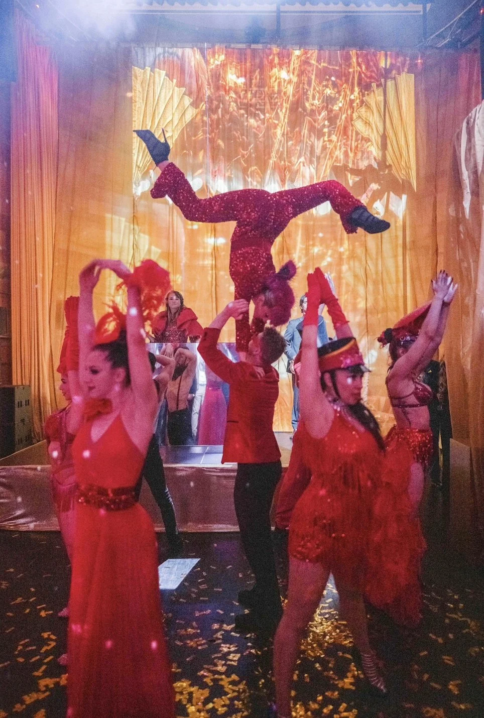 04 LIVE PERFORMANCE.jpg