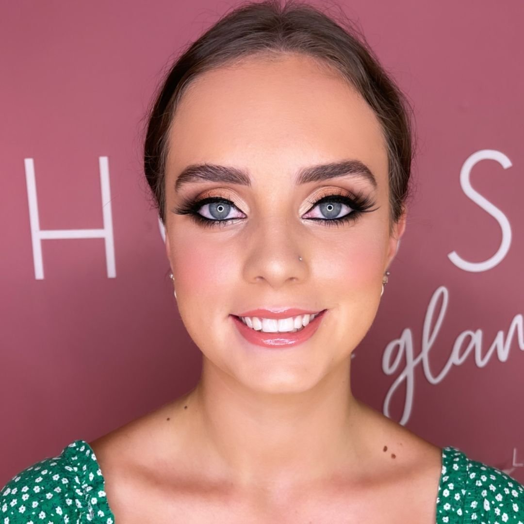 Formals makeup..... Have you booked yours yet?

Did you know we offer hair styling, spray tans + brow services too!  Let us pamper you for your special event!

Click the link in our bio to see if we are available!