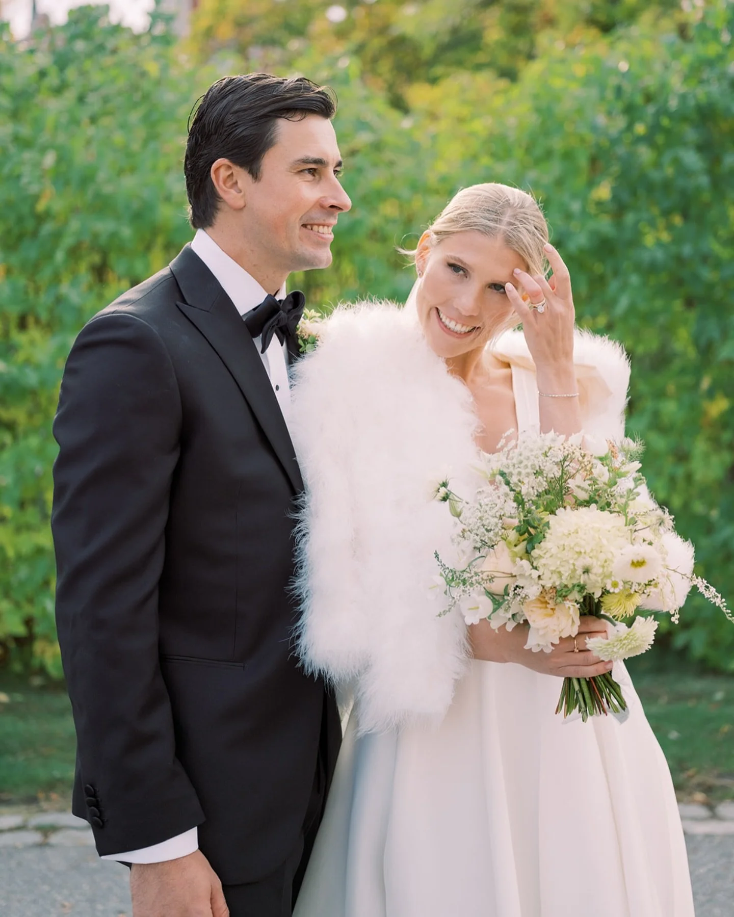 Love truly shines brighter than anything 🤍

Wedding planner @isabellasevent 
Photography @2brides 
Florals @bloomspourmoi 
Makeup @makeupbylina 
Hair @dominika.newelska