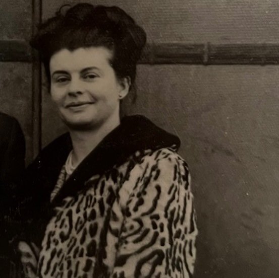 Today is my mums birthday. She would have been the grand old age of 91 if she had not been cruelly taken from us at such a young age. She is still missed everyday and only got half a chance to paint as she dedicated her time and herself to me and my 