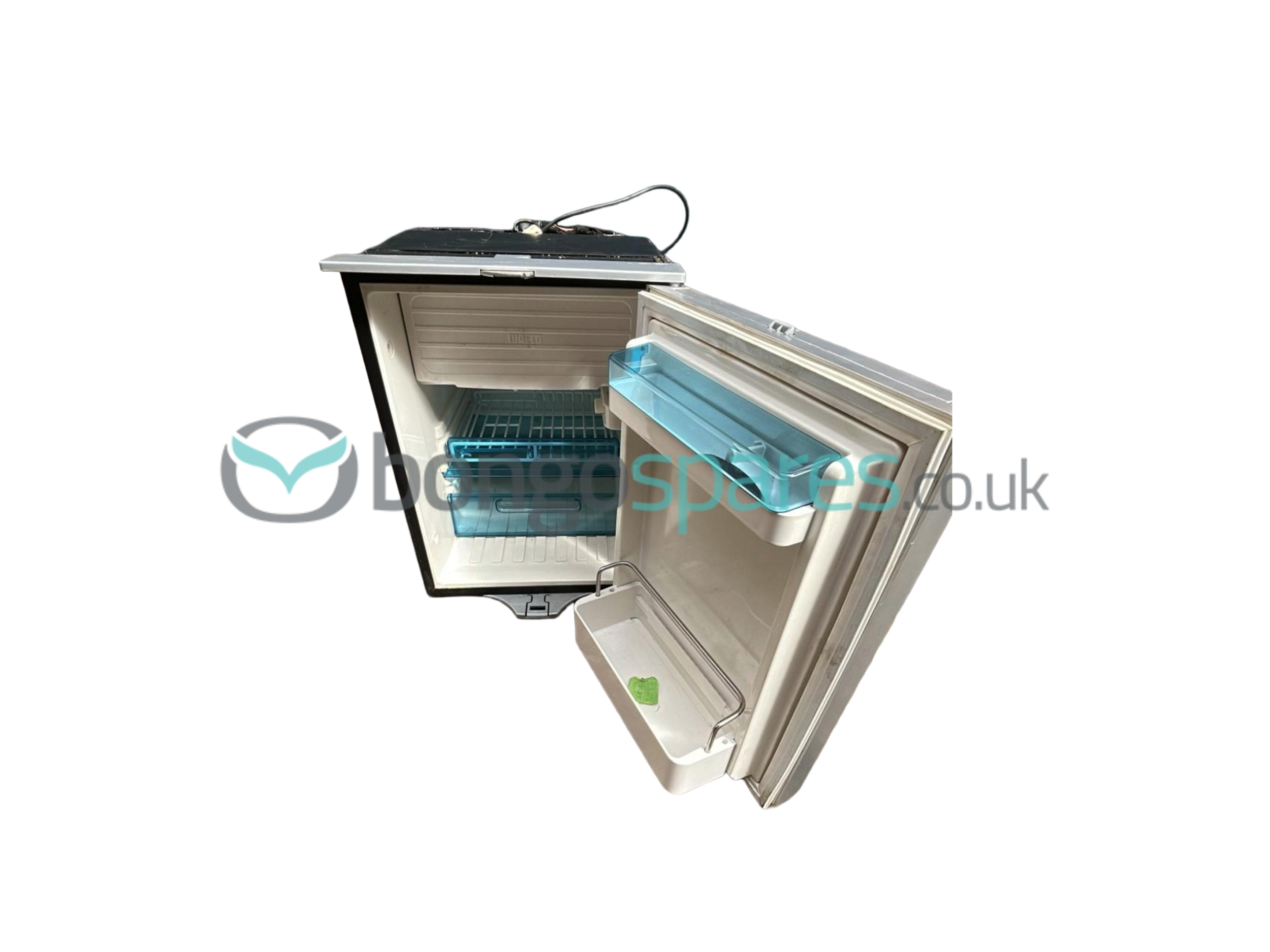 Fridge-2-Waeco oolmatic 12v Fridge SIlver.png